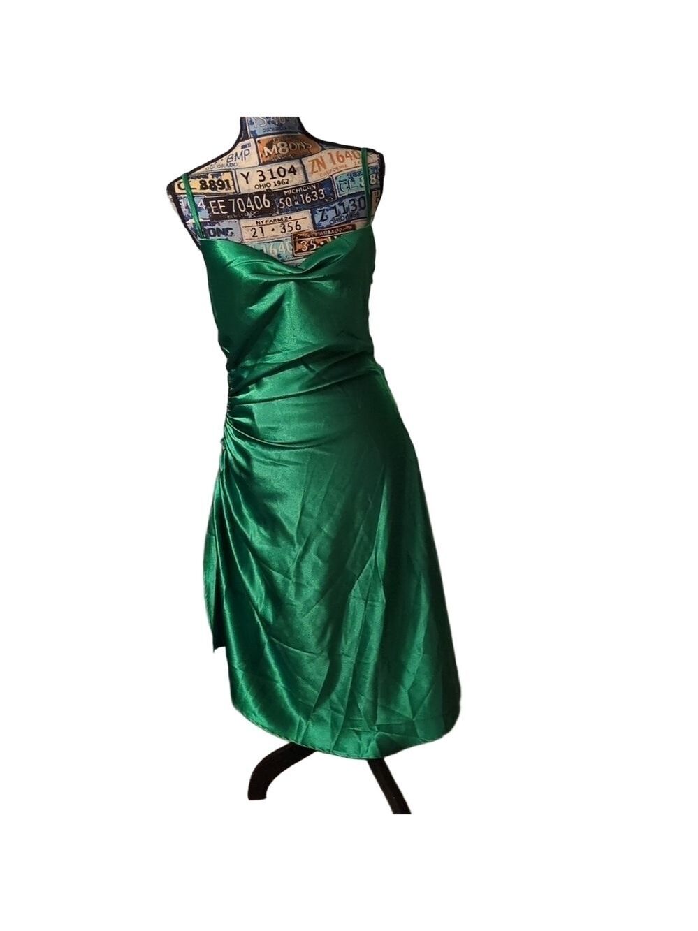 Miss Circle Montego Emerald Green Satin Dress Size Slit Size Medium